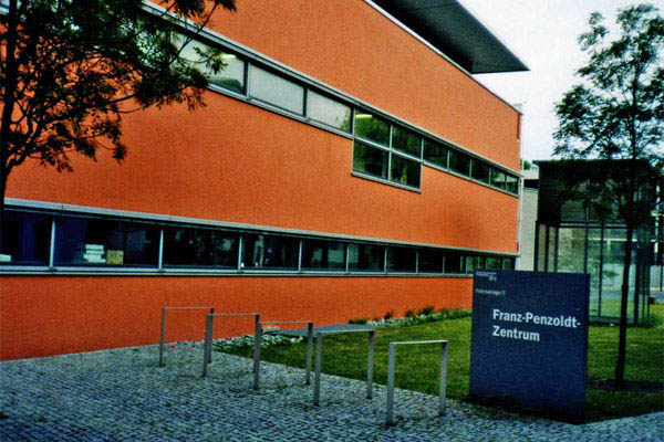 Franz-Penzoldt-Zentrum (FPZ) -  zentrale Tierversuchsanlage der Uni Erlangen