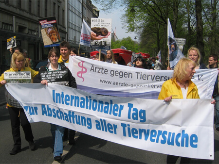 Demo in Bremen gegen Tierversuche 2012