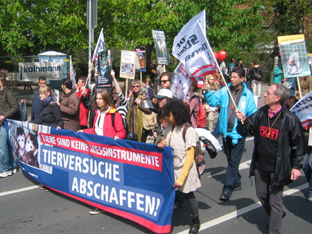 Demo in Bremen gegen Tierversuche 2012