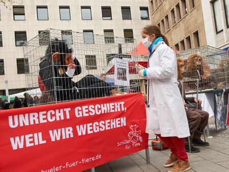 Aktionstag gegen Tierversuche in Köln