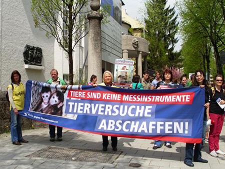 Demo gegen Tierversuche und Xenotransplantation in München