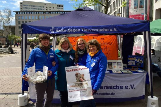 Aktionstag gegen Tierversuche in Bochum