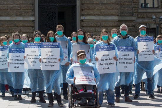 Aktionstag gegen Tierversuche in Hamburg