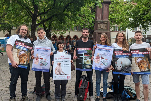 Aktionstag gegen Tierversuche in Freiburg