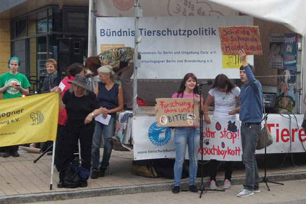 Demo in Berlin gegen das MDC