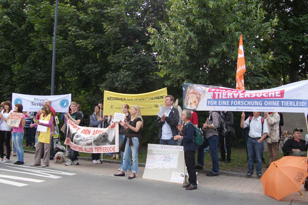 Demo in Berlin gegen das MDC