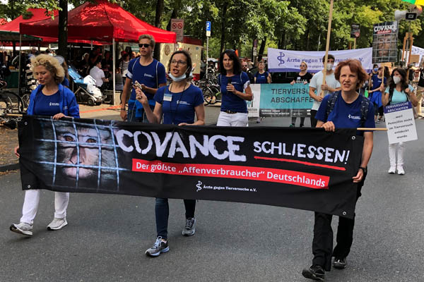 Demo gegen Tierversuche in Münster
