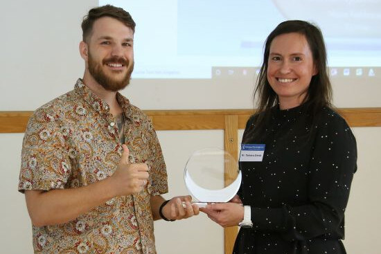 Dr. Tamara Zietek (ÄgT) und Herbert-Stiller-Preis-Gewinner Dr. Mario Rothbauer