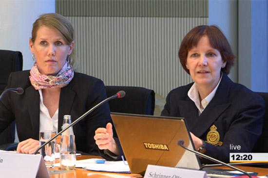 ÄgT bei der Anhörung zum Thema Tierversuche im Petitionsausschuss des Deutschen Bundestags